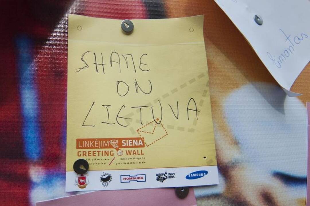 Skaudus pralaimėjimas nenužudė meilės krepšininkams