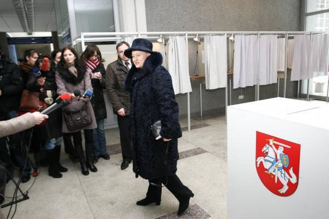 Prezidentei nebuvo sunku apsispręsti, už ką atiduoti savo balsą (papildyta)