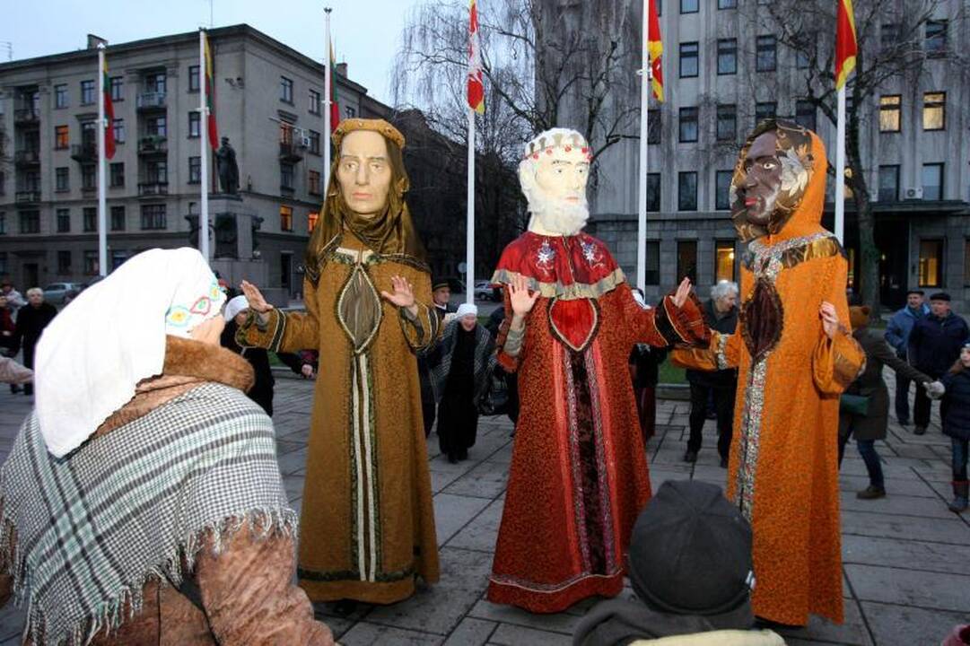 Trys karaliai Kaune paskelbė žiemos švenčių pabaigą  