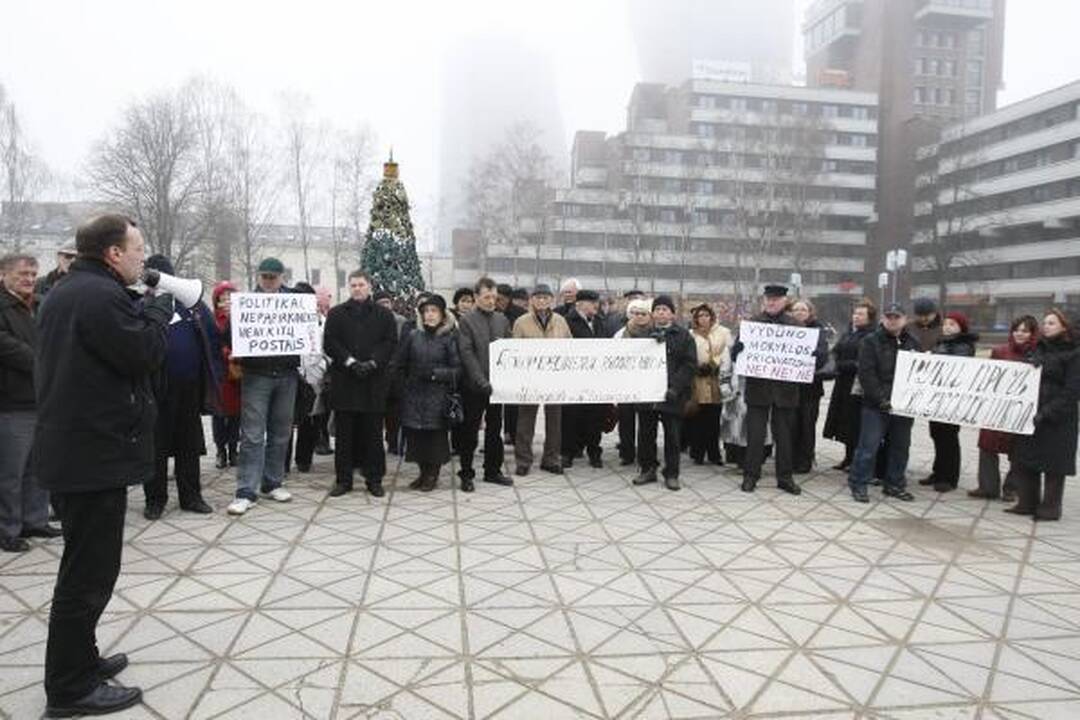 Mitingą surengusiam N.Puteikiui – tramdomieji marškiniai