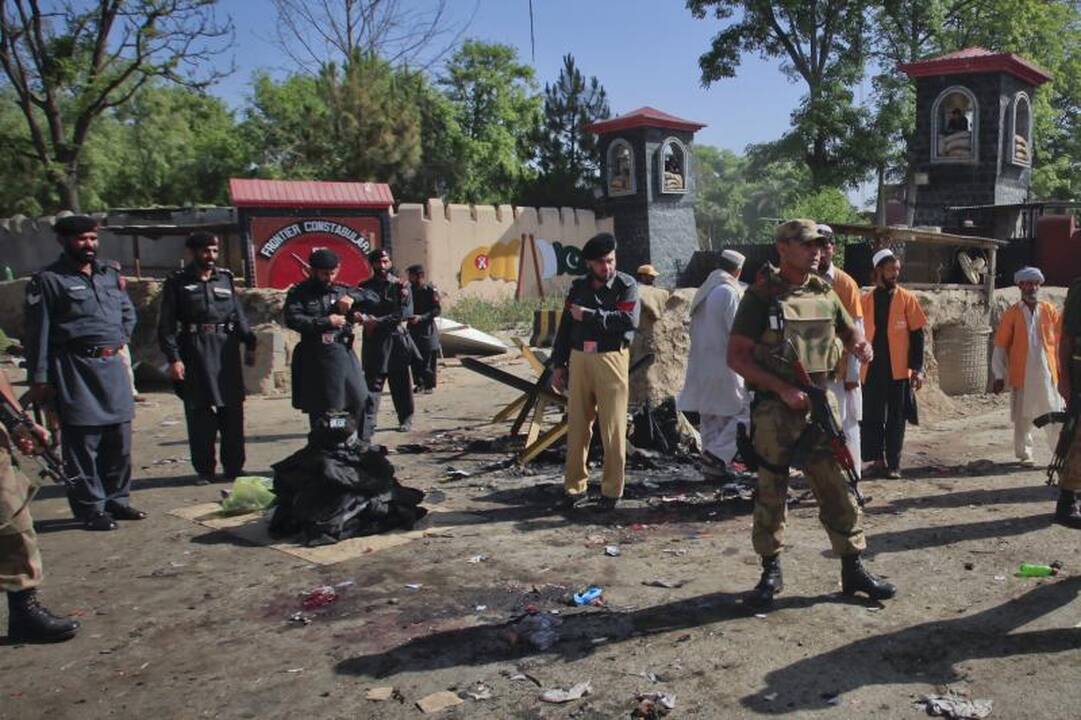 Pakistano talibams "keršijant" už O.bin Ladeno sunaikinimą žuvo 80 žmonių