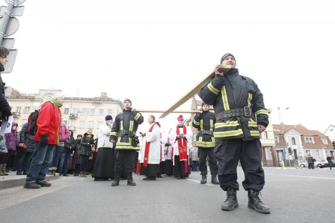 Klaipėdiečiai išsiruošė į Kryžiaus kelią