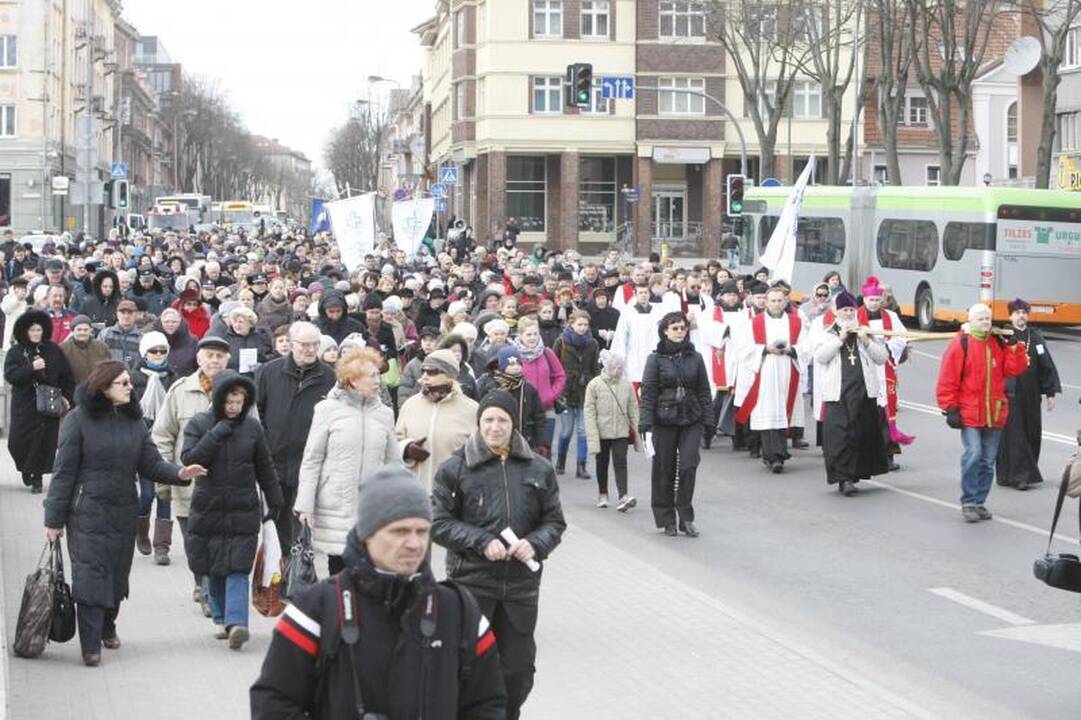 Klaipėdiečiai išsiruošė į Kryžiaus kelią