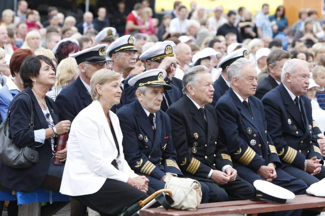 Metų jūrininkas šventė laive