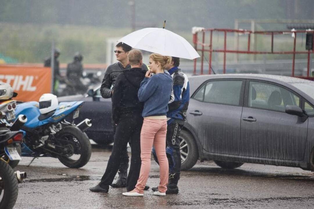 Motociklų gerbėjams – proga išbandyti lenktynių trasą