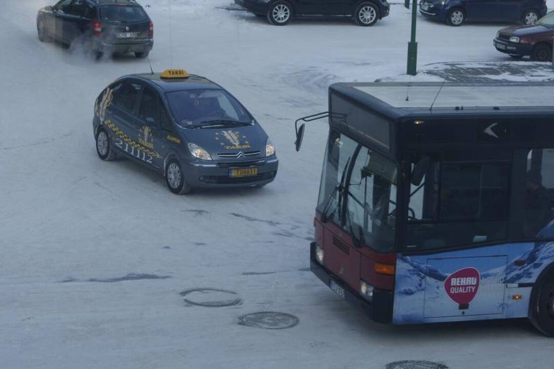Klaipėdoje eismo sąlygos išlieka sudėtingos