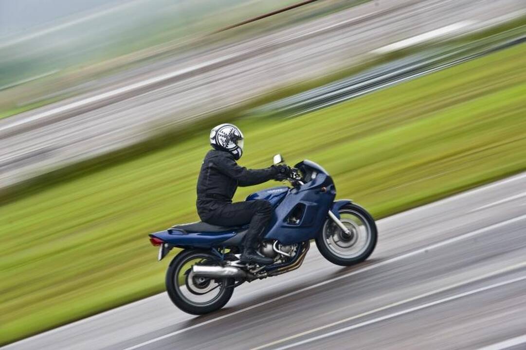 Motociklų gerbėjams – proga išbandyti lenktynių trasą