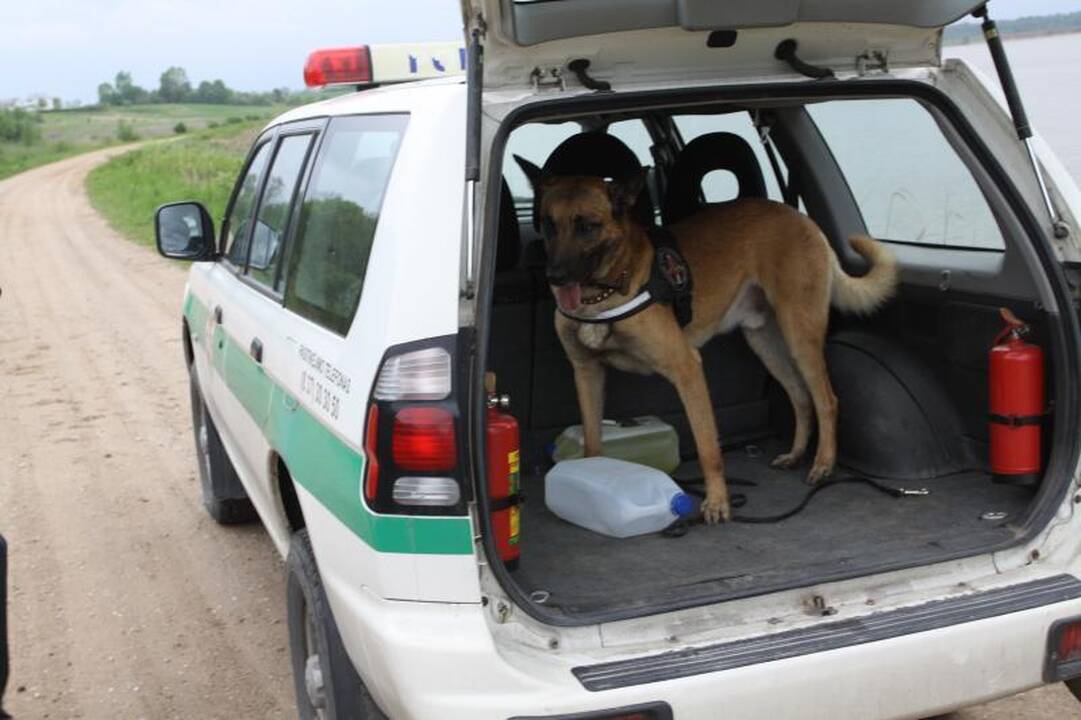 Kauno rajone savaitgalį ieškota narkotikų