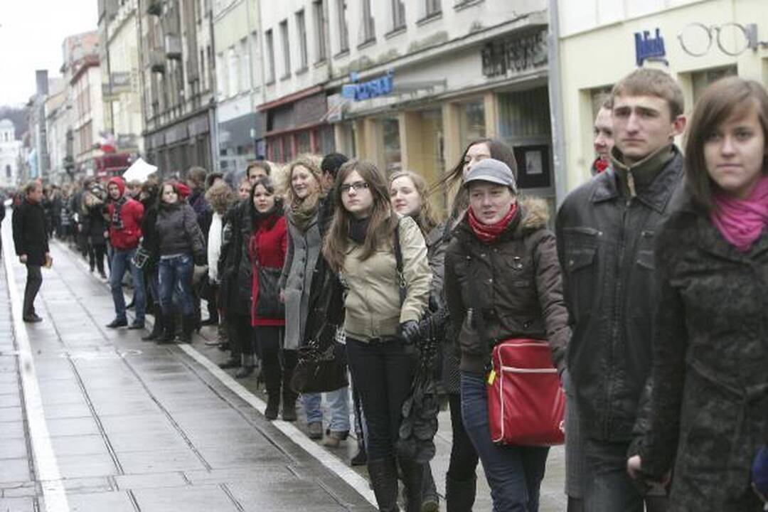 Laisvės alėjoje – daugiau kaip tūkstančio studentų virtinė