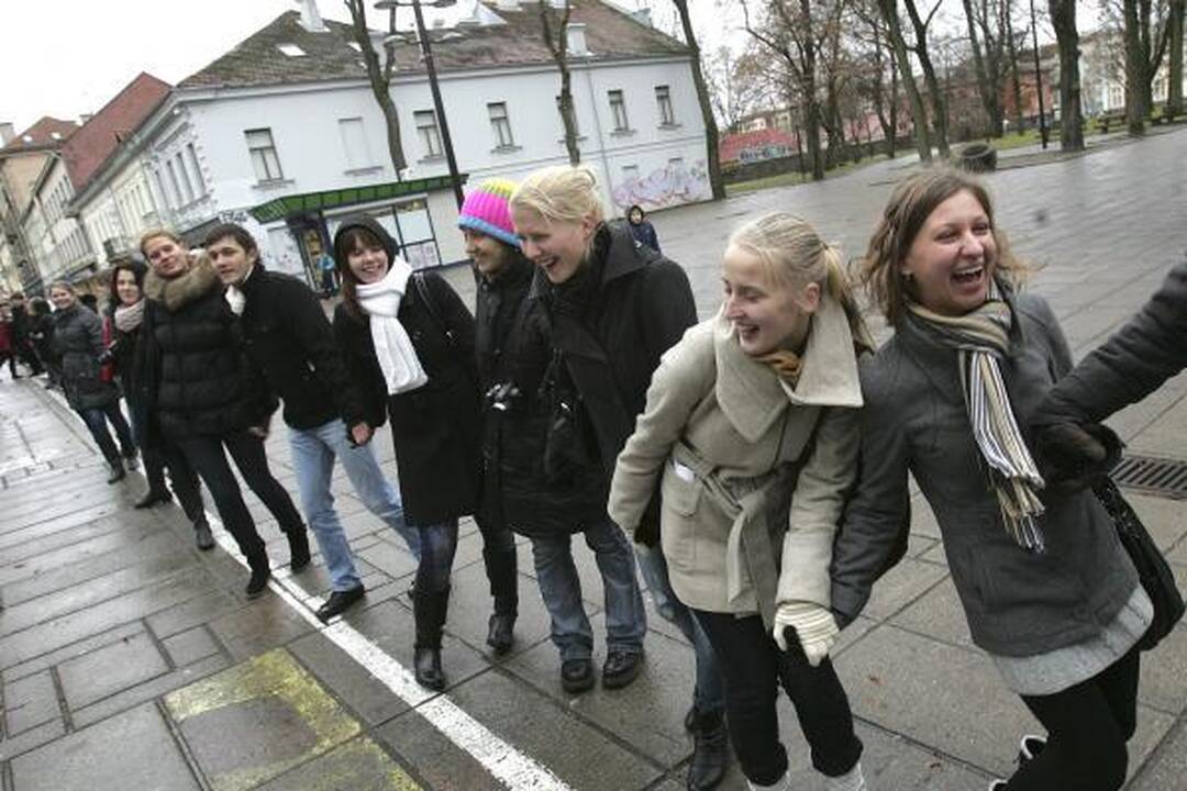 Laisvės alėjoje – daugiau kaip tūkstančio studentų virtinė