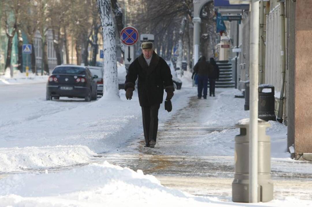 Klaipėdoje eismo sąlygos išlieka sudėtingos