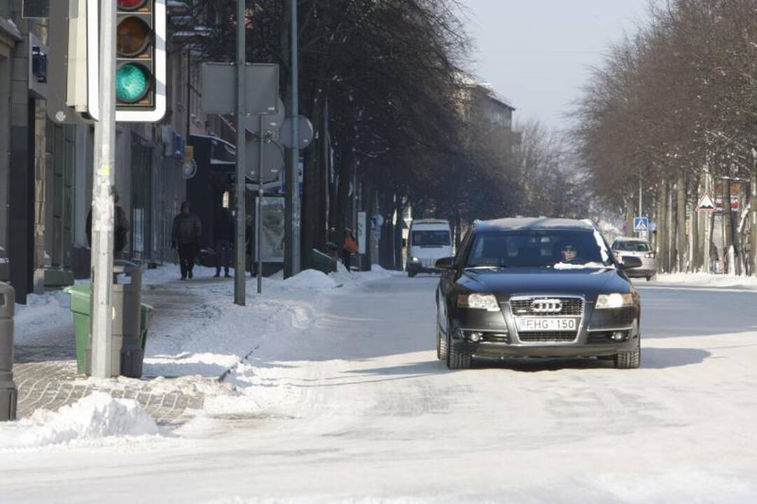 Klaipėdoje eismo sąlygos išlieka sudėtingos