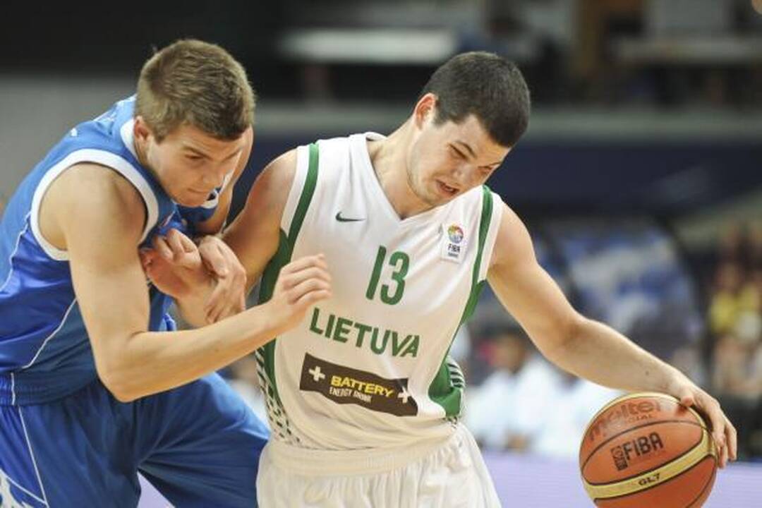 Lietuviai užtikrintai žengė į jaunių pirmenybių pusfinalį (komentarai)