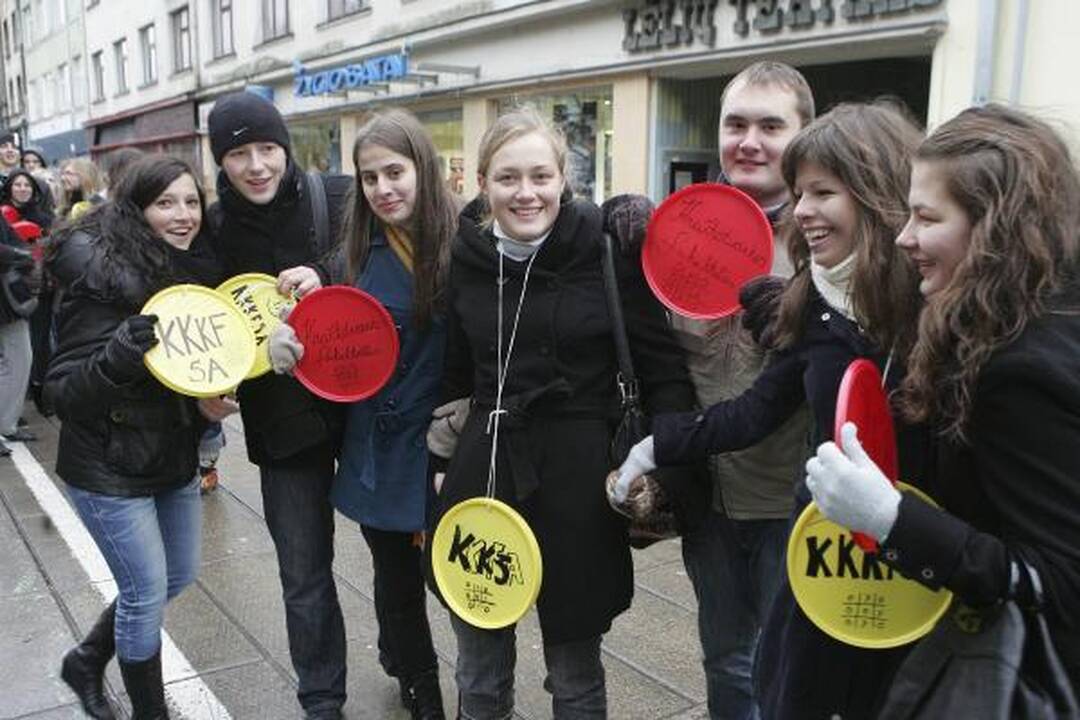 Laisvės alėjoje – daugiau kaip tūkstančio studentų virtinė