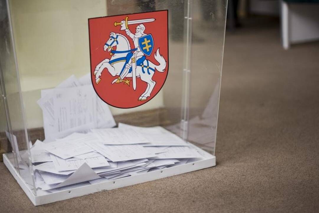Antrame ture Kaune kol kas balsavo bent du kartus mažiau rinkėjų