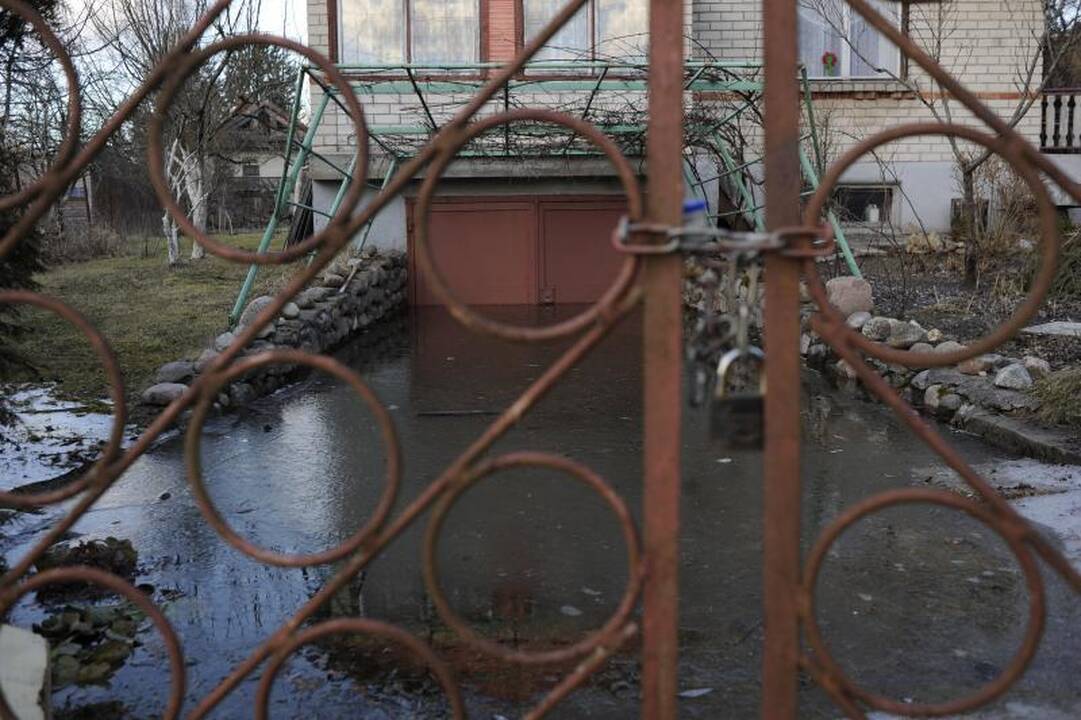 Pakaunėje pakilo Neries vanduo, bet panikos nėra