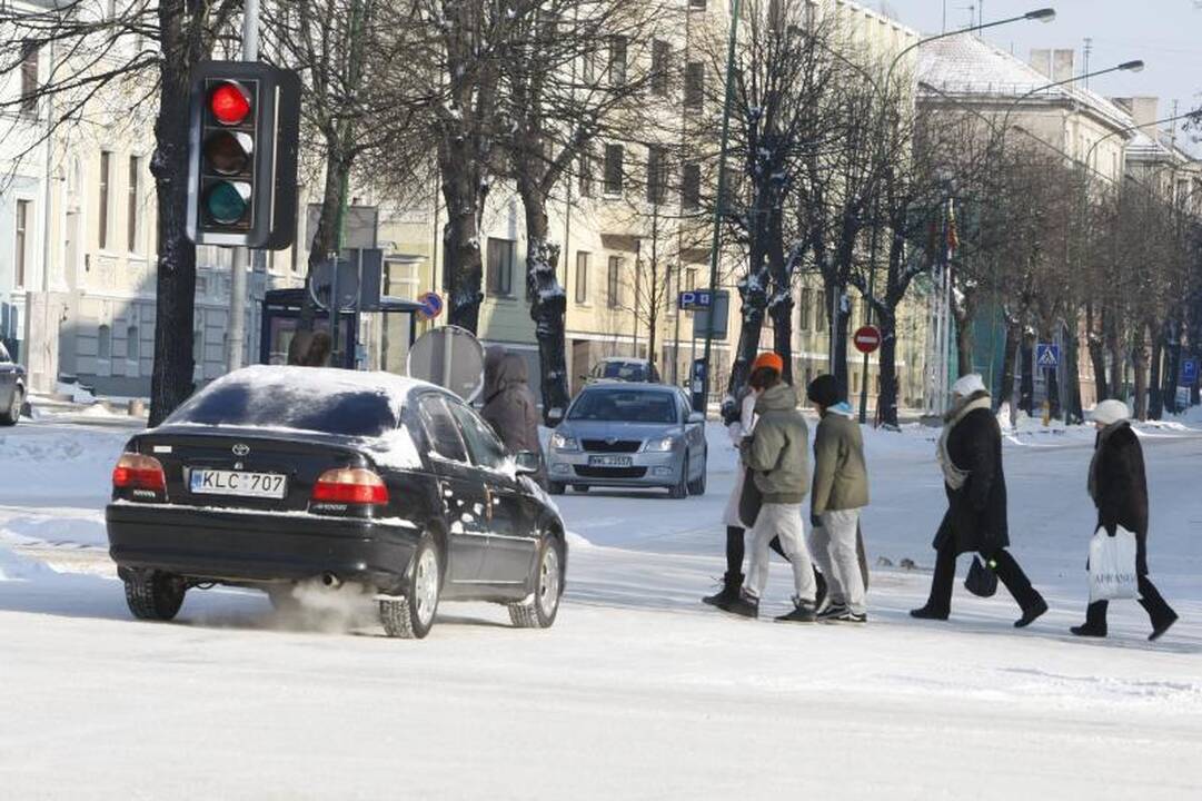 Klaipėdoje eismo sąlygos išlieka sudėtingos