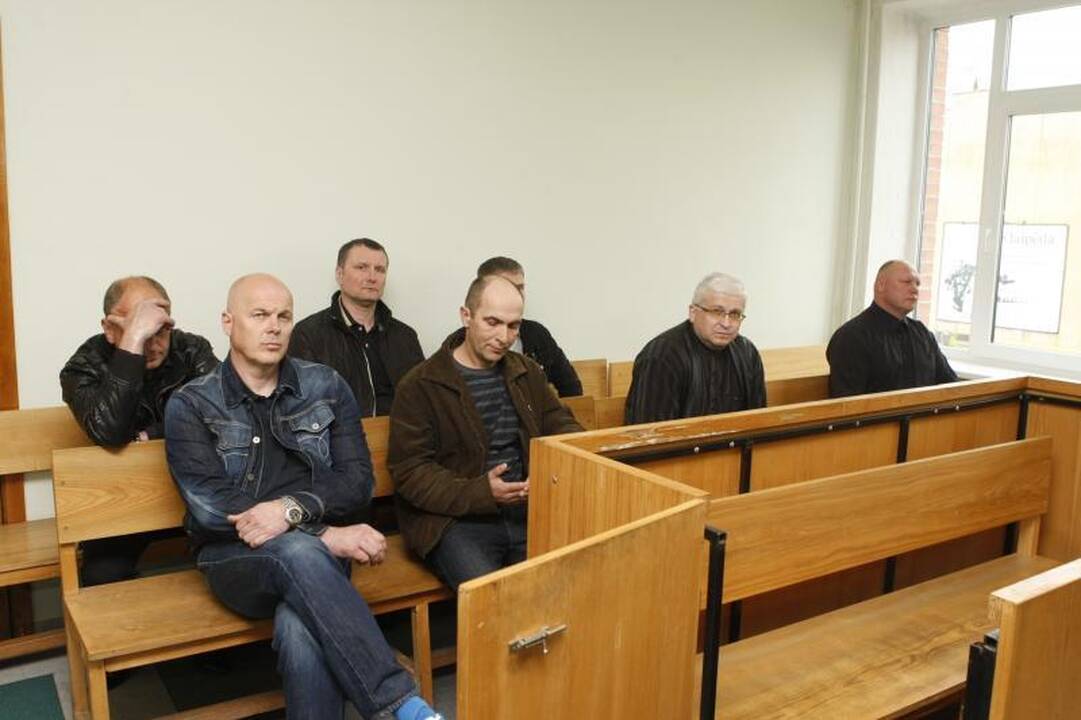 Nuteisti iš muitinės sandėlio 2,5 mln. Lt vertės krovinį pavogę vyrai