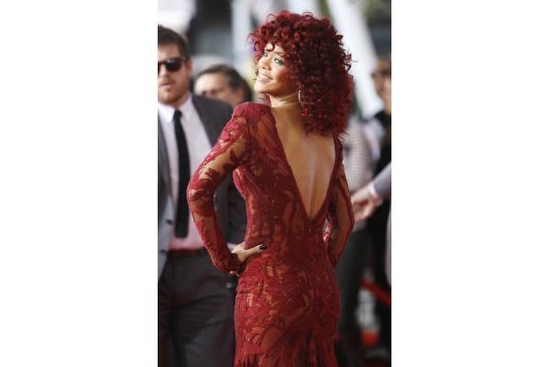 Rihanna pademonstravo naują įvaizdį