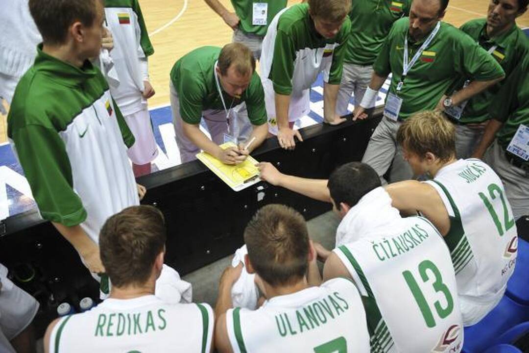 Lietuviai užtikrintai žengė į jaunių pirmenybių pusfinalį (komentarai)