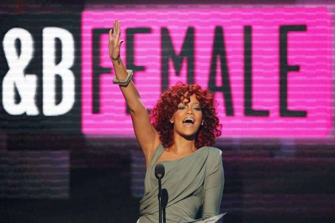 Rihanna pademonstravo naują įvaizdį