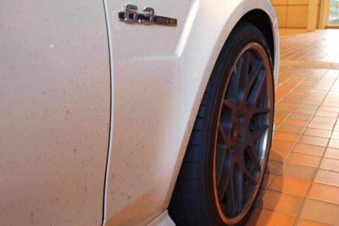 Akims paganyti: kokiais superautomobiliais puikuojasi arabai?