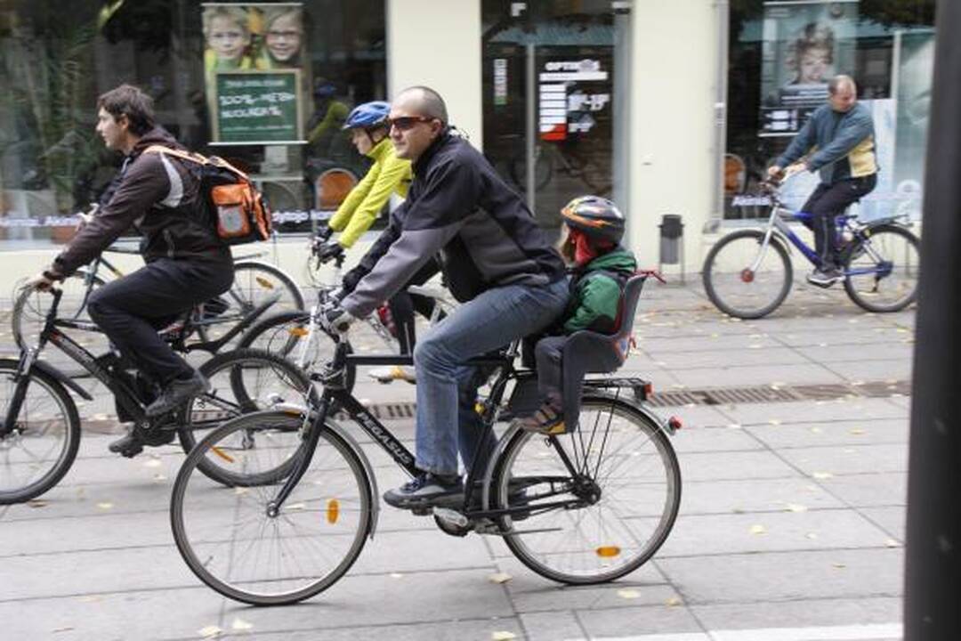 Sekmadienis – diena be automobilio
