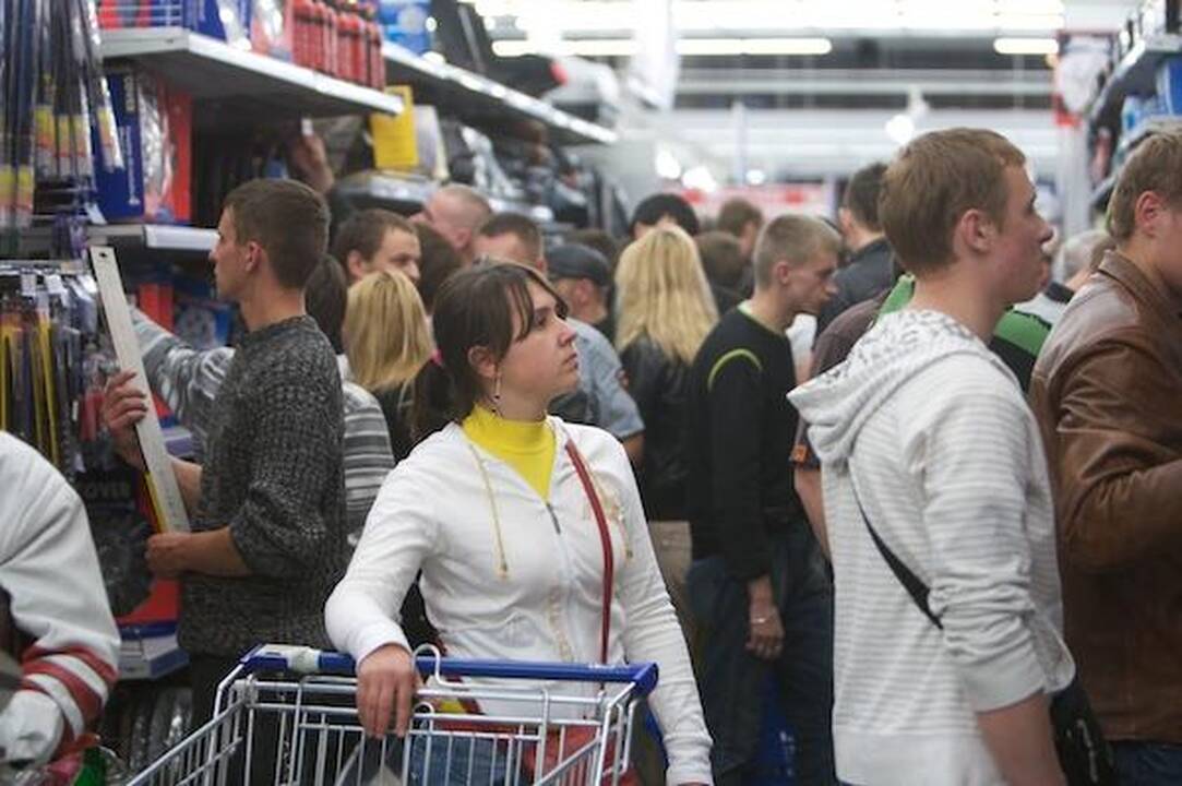 Naktinis išpardavimas „Akropoliuose“: be didesnių incidentų
