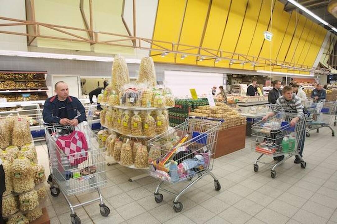 Naktinis išpardavimas „Akropoliuose“: be didesnių incidentų