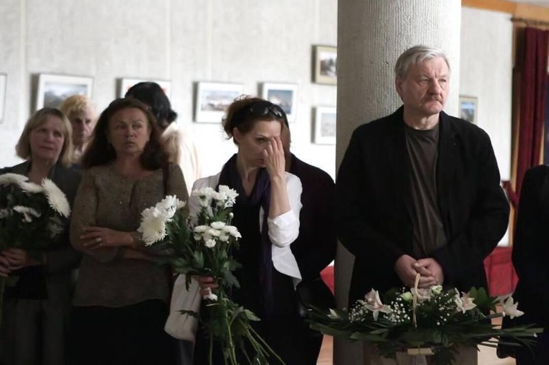 Aktorius V.Klimas atgulė Lėbartų kapinėse