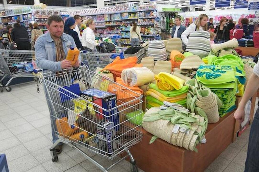 Naktinis išpardavimas „Akropoliuose“: be didesnių incidentų