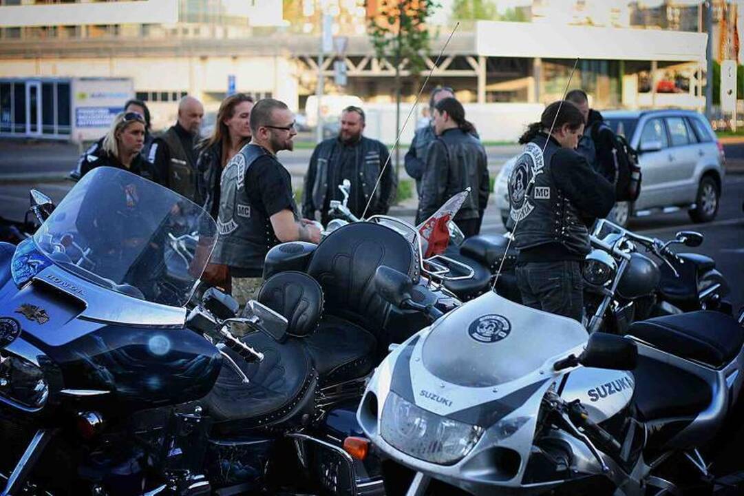 Į filmo premjerą suvažiavo per 50 motociklų 