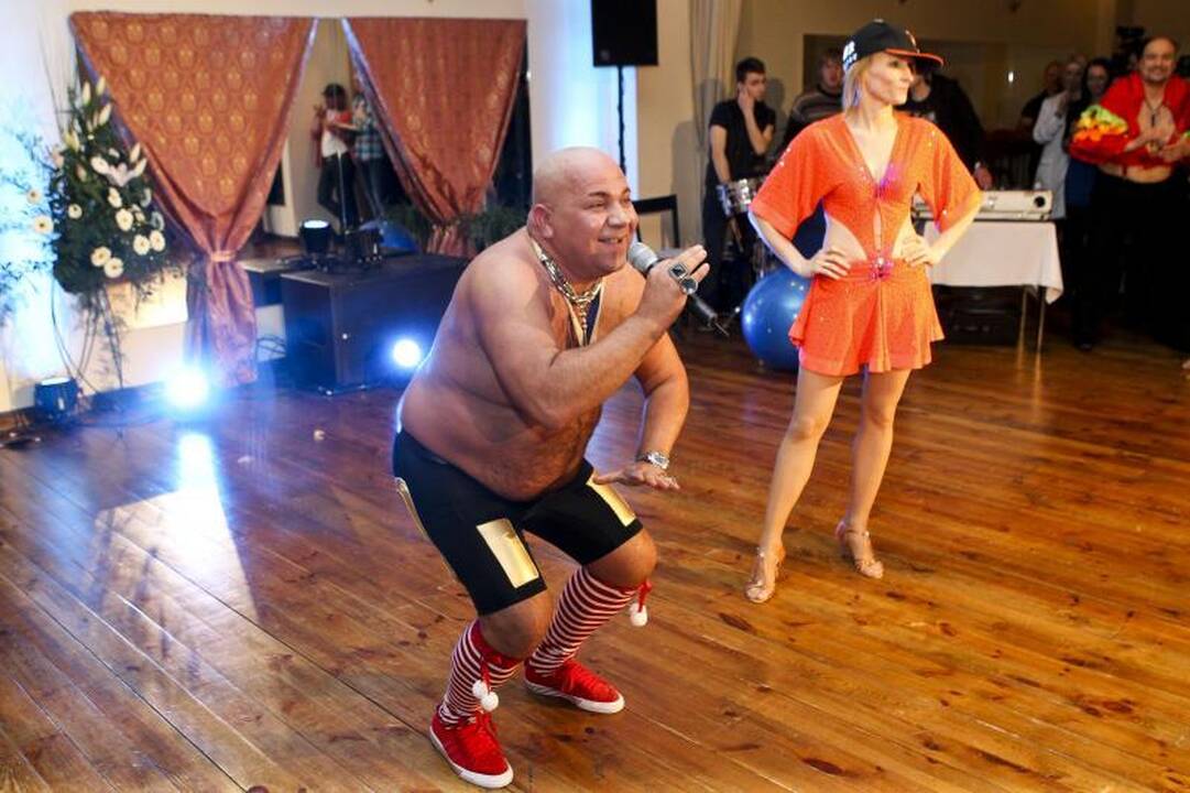 Dietų  kančias keičia malonumas šokti   