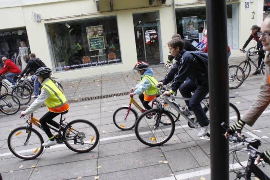 Sekmadienis – diena be automobilio