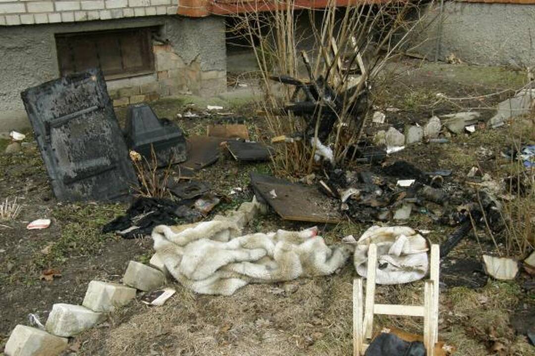 Gaisro metu klaipėdietis apsinuodijo dūmais