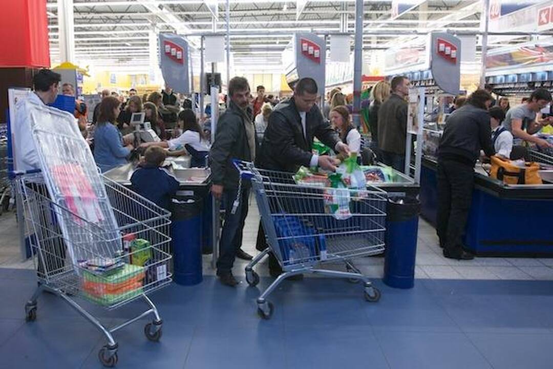 Naktinis išpardavimas „Akropoliuose“: be didesnių incidentų