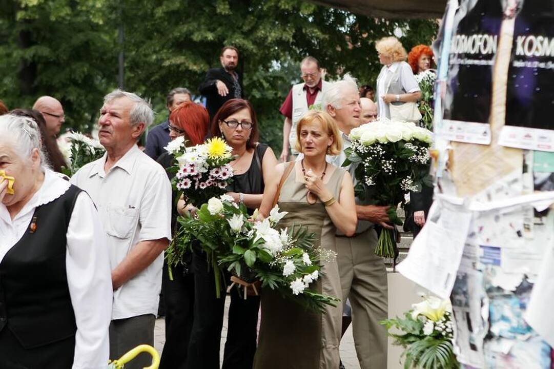 Aktorius V.Klimas atgulė Lėbartų kapinėse