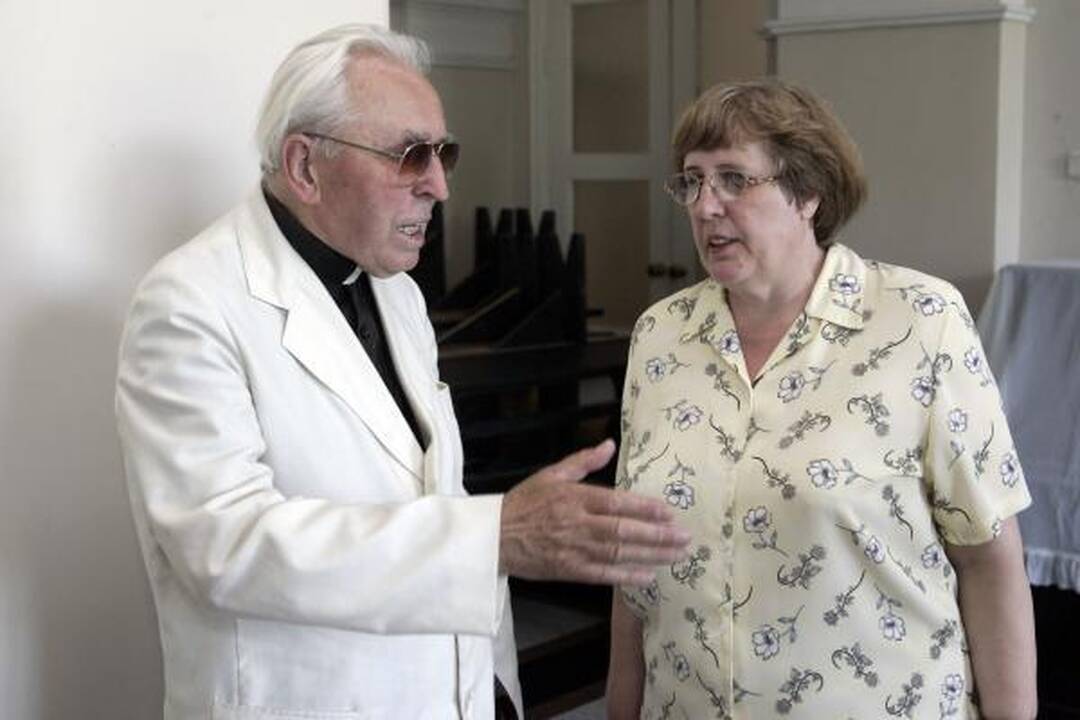 Įtariamoji teroristė E.Kusaitė lieka už grotų (papildyta)