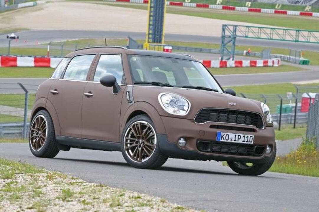 "MINI Countryman Cooper S": ar po "tiuningo" tapo gražesnis?