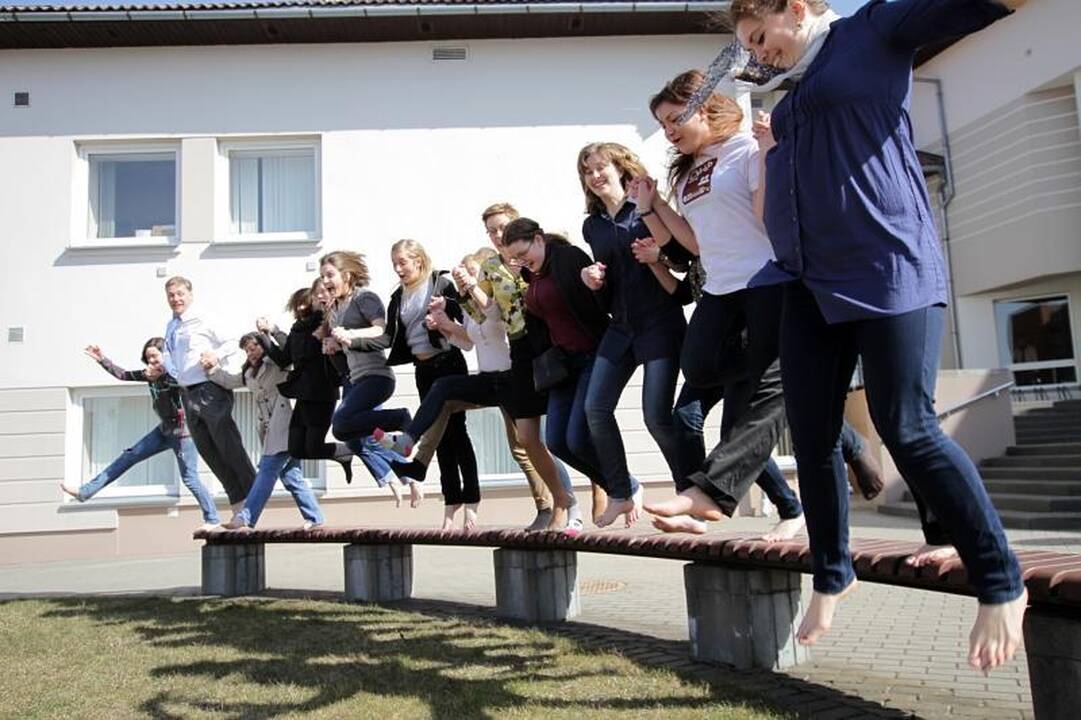 Klaipėdos studentai ir dėstytojai į paskaitas vaikščiojo basomis  