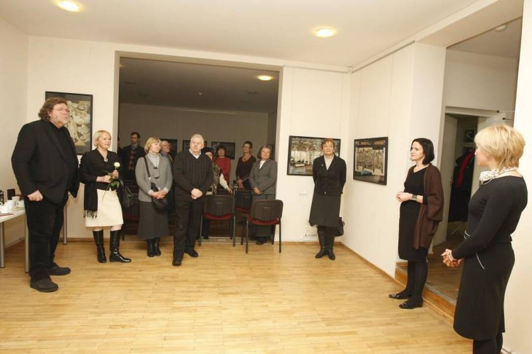 Klaipėdos miesto biblioteka archyvuoja Klaipėdos dailininkų kūrybą