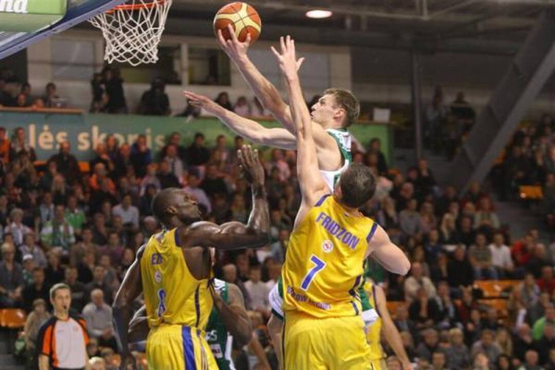 „Žalgiris“ palaužė Rusijos krepšinio vicečempionus