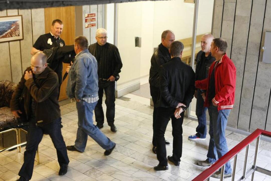 Nuteisti iš muitinės sandėlio 2,5 mln. Lt vertės krovinį pavogę vyrai