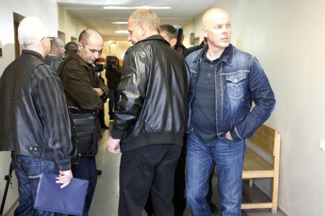 Nuteisti iš muitinės sandėlio 2,5 mln. Lt vertės krovinį pavogę vyrai