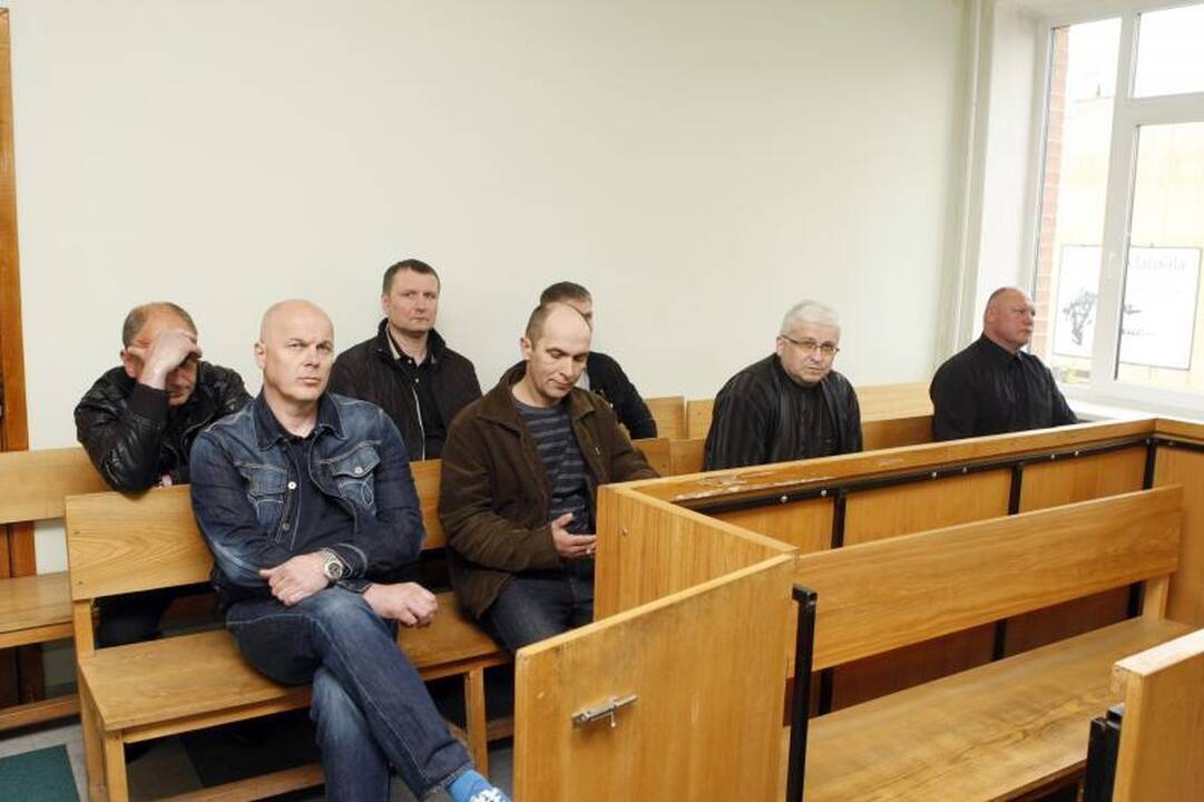 Nuteisti iš muitinės sandėlio 2,5 mln. Lt vertės krovinį pavogę vyrai