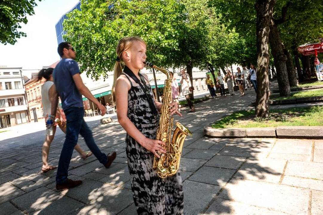 Visą dieną Kaunas pulsuoja muzikos ritmu