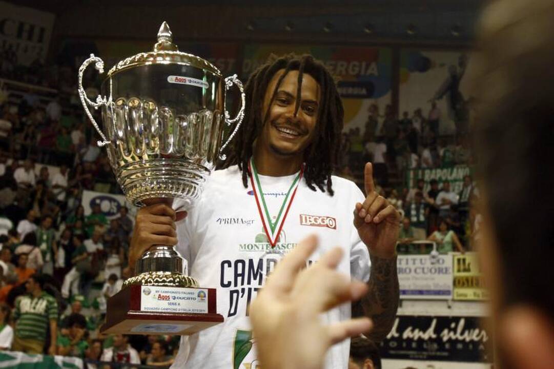 Du lietuviai tapo Italijos krepšinio čempionais