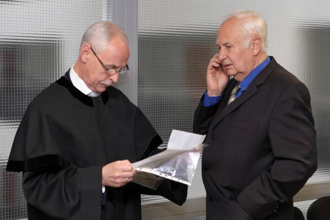 Pedofilijos bylos liudytojas: mergaitei buvo pasakojama apie „sysalus“