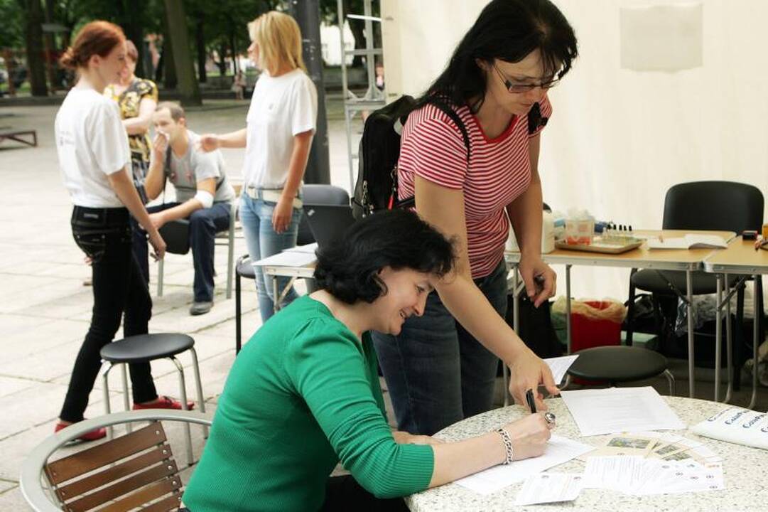 Duoda, bet neima: kliūtimi paaukoti kraujo tapo ir per mažas svoris