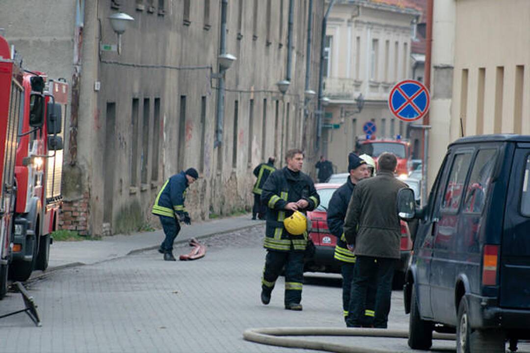 Vilniaus senamiestyje degė namas